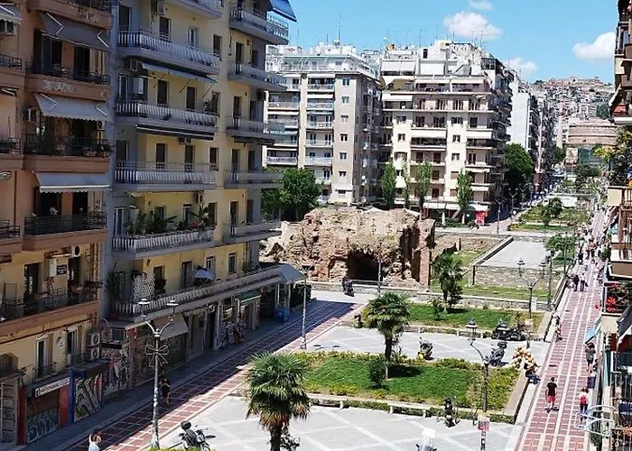 Appartement Elegant Tsimiski Neoclassical