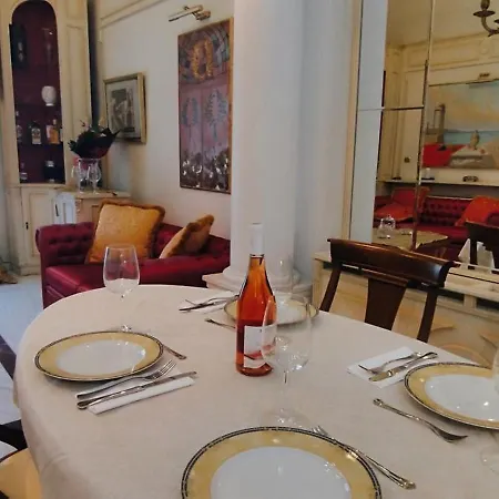 Elegant Tsimiski Neoclassical 아파트 테살로니키