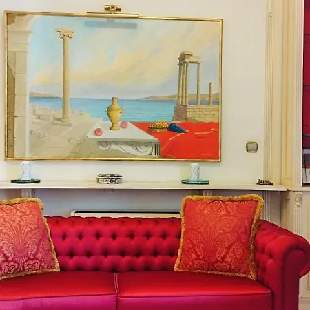 Elegant Tsimiski Neoclassical Appartement