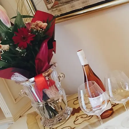 Apartment Elegant Tsimiski Neoclassical Thessaloniki